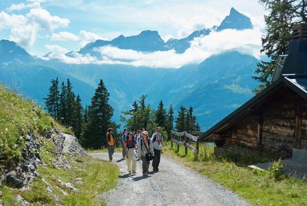 Randonnée en montagne en summer Camp en Suisse à Villars-sur-Ollon